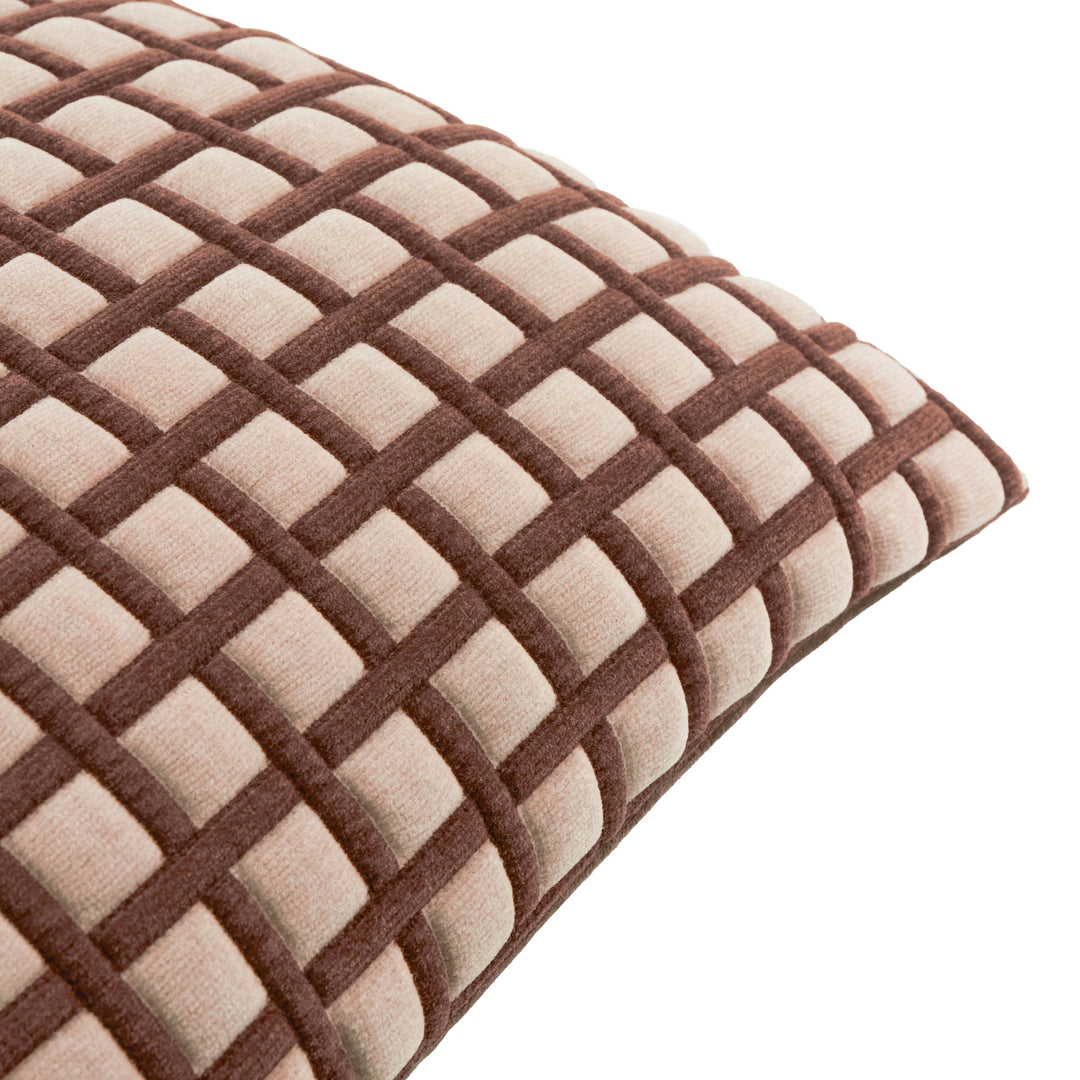 Softie Grid 40x60 Cushion Case Chocolate / Sand - image 3