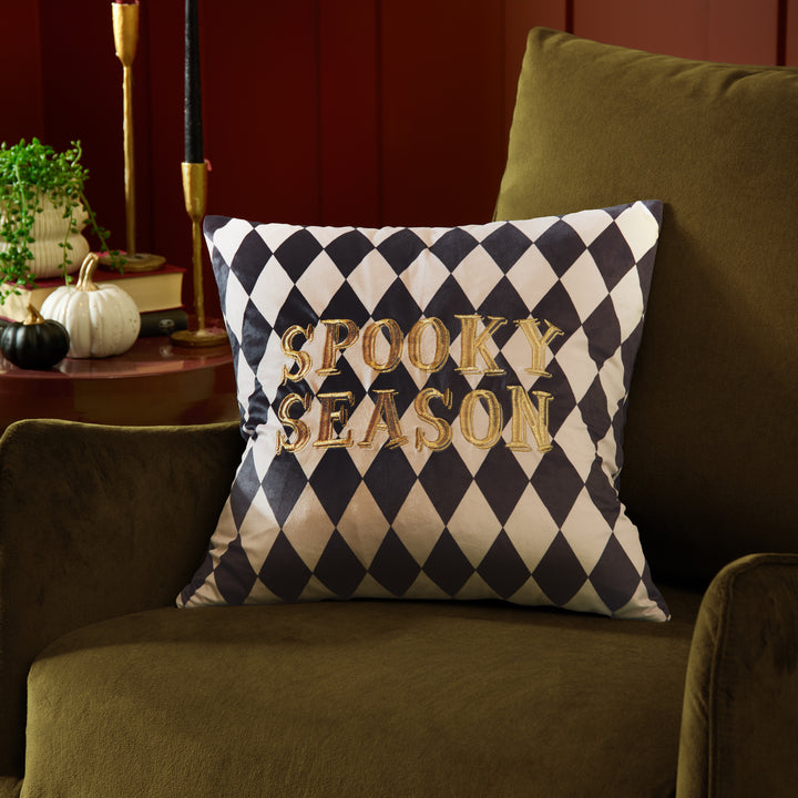 Spooky Season 45x45 Cushion Case Gold/Mono