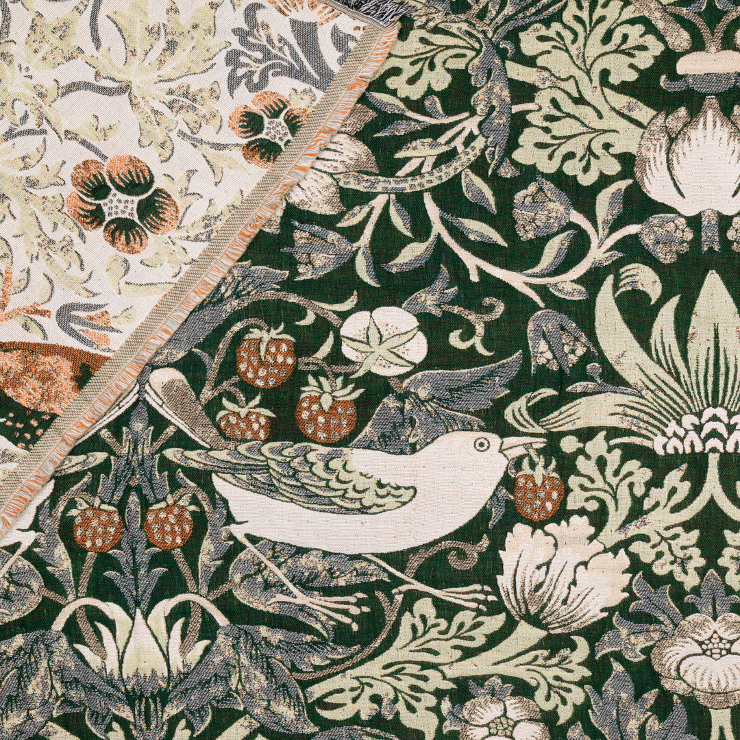 Strawberry Thief 140x170 Throw Forest Green - image 4