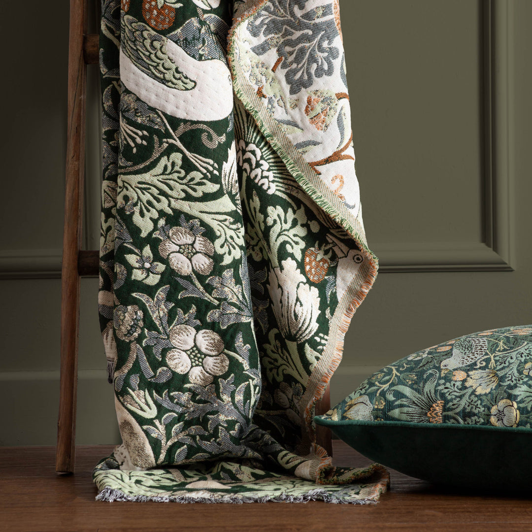 Strawberry Thief 140x170 Throw Forest Green - image 6