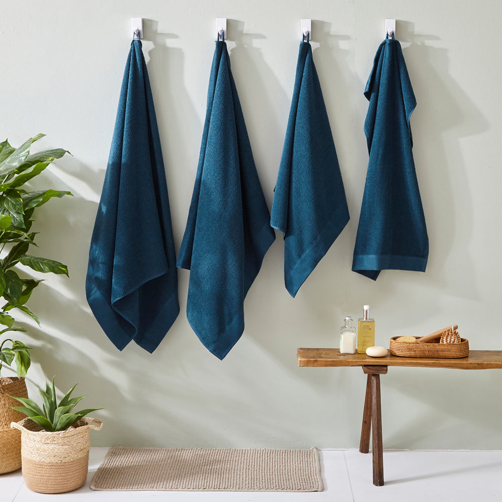 TEXTURED TOWEL BLUE