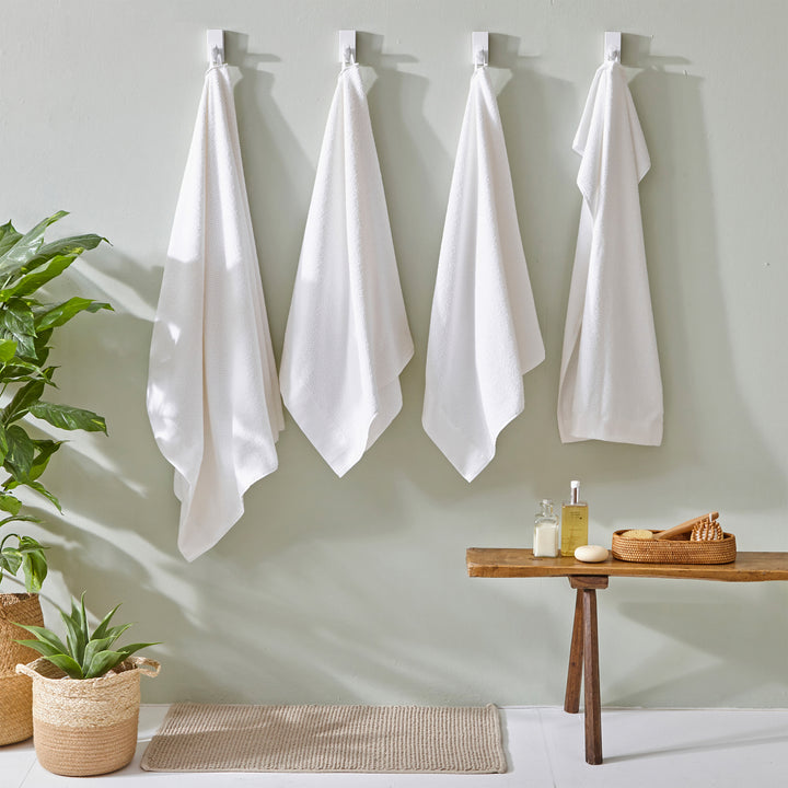 TEXTURED HAND TOWEL WHITE