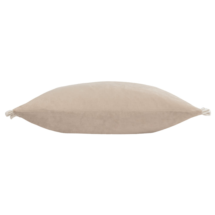 TILLY 30X50 CUSHION CASE OYSTER/LACE