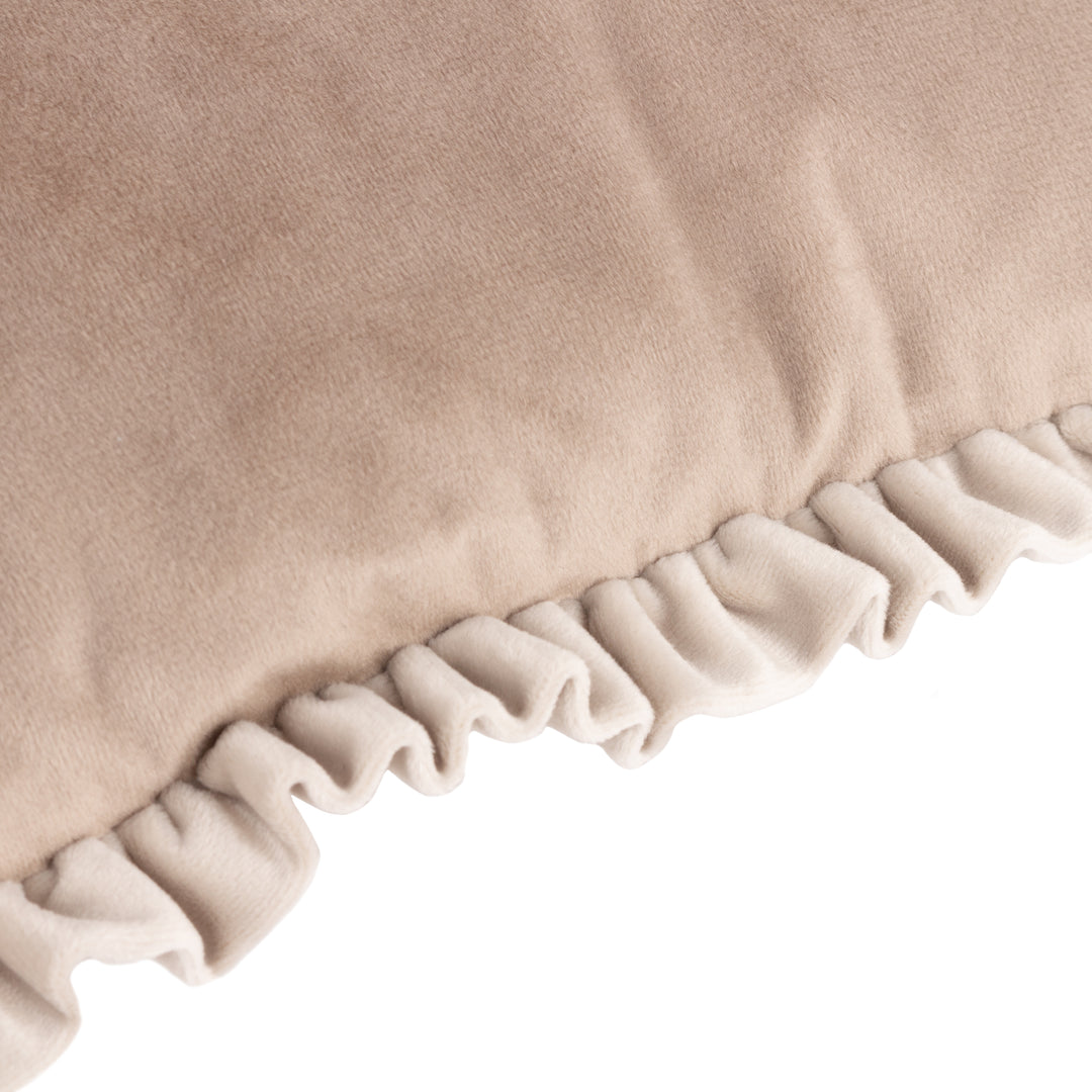 TILLY 30X50 CUSHION CASE OYSTER/LACE
