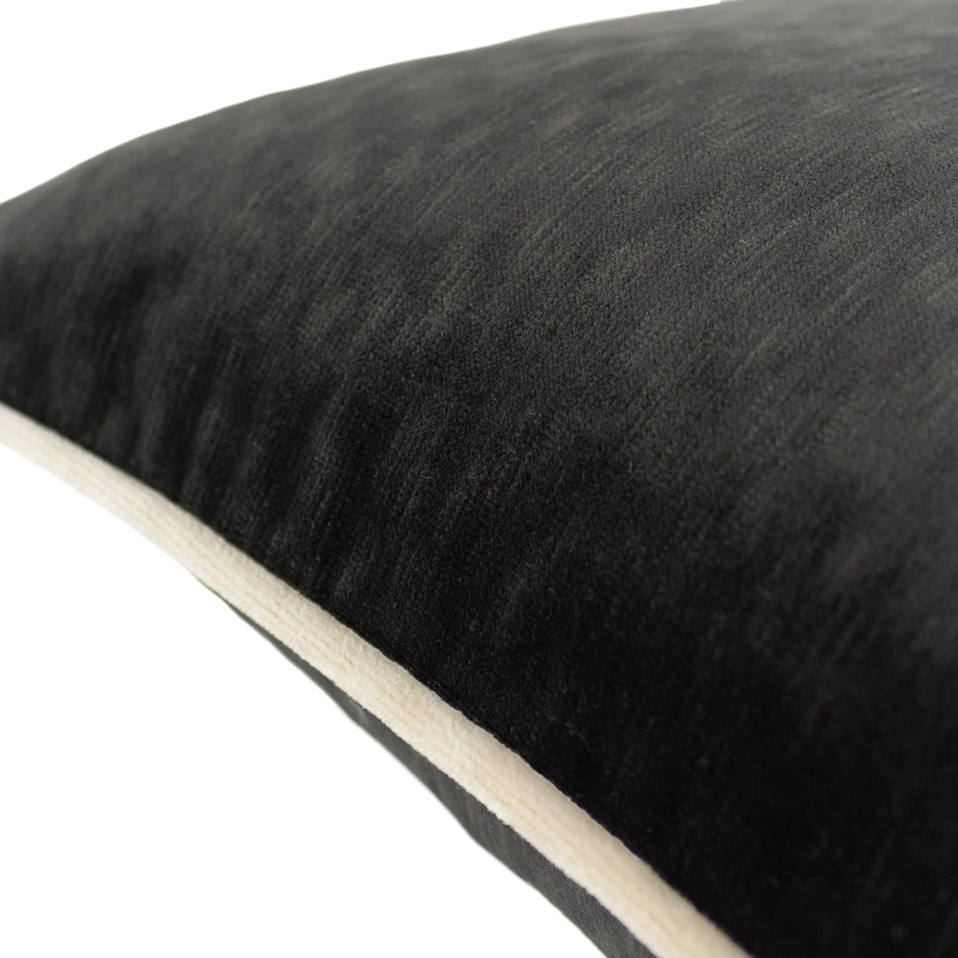TORTO 30X60 CUSHION CASE BLACK/IVORY