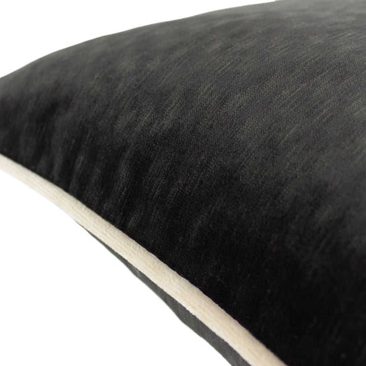 TORTO 30X60 CUSHION CASE BLACK/IVORY