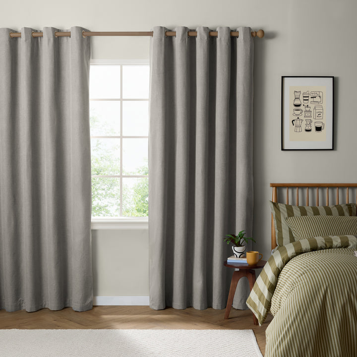The Ultimate Blackout 229x137 Eyelet Curtains Grey - image 2