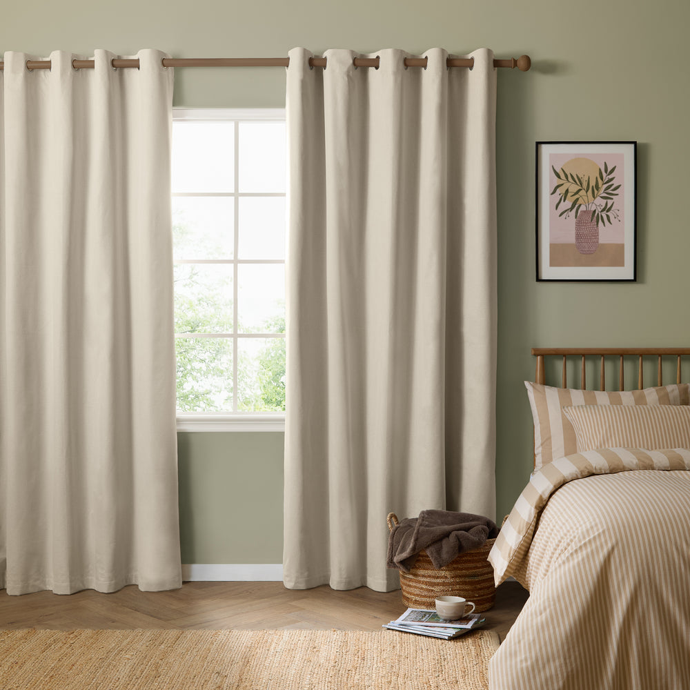 The Ultimate Blackout 168x229 Eyelet Curtains Ecru - image 2