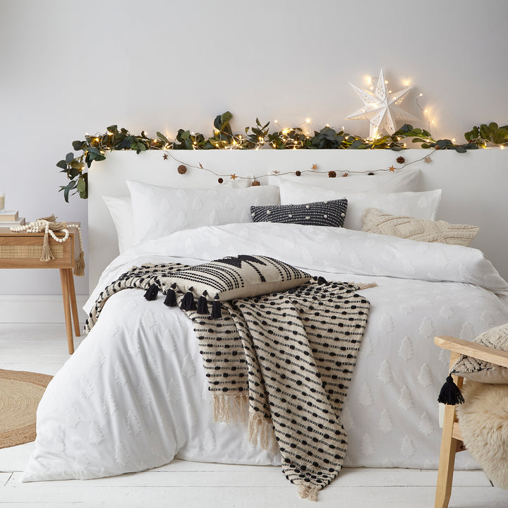Tufted Tree Super King Duvet Set Snow