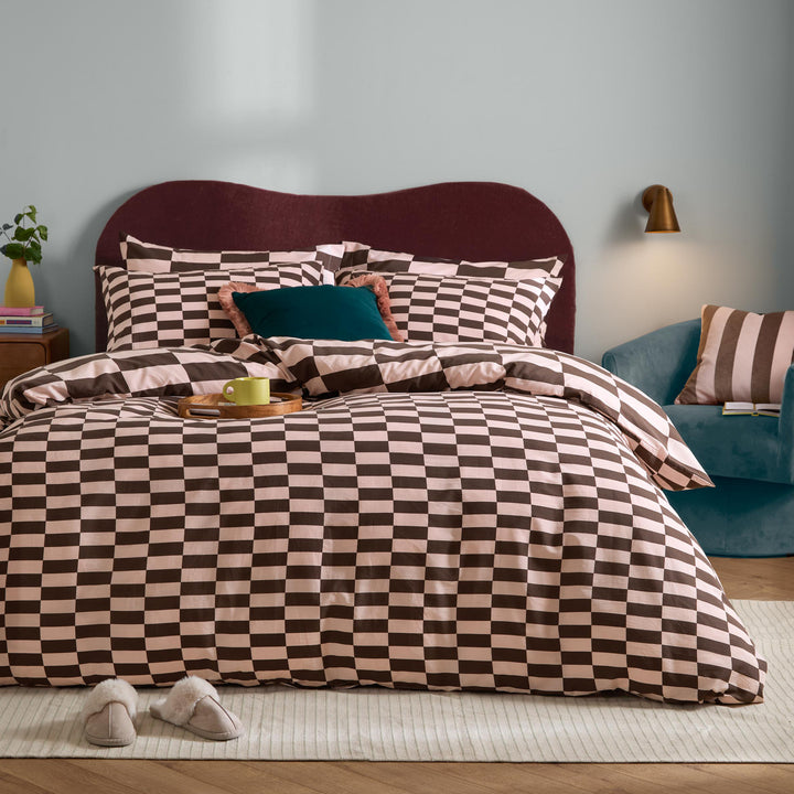 The Ultimate Checkerboard Single Duvet Set Berry Brownie