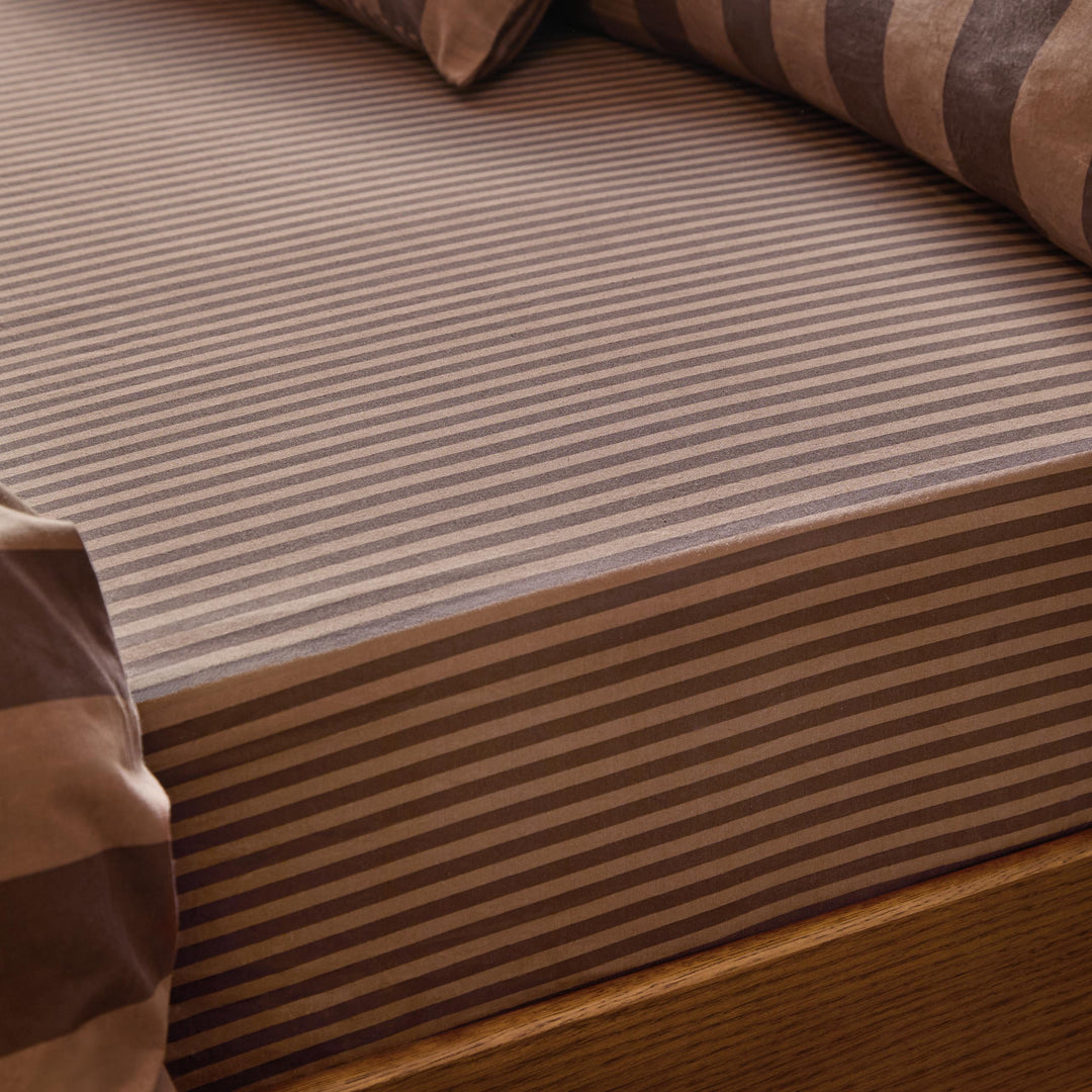 The Ultimate Stripe King Size Fitted Sheet Chocolate Truffle - image 2