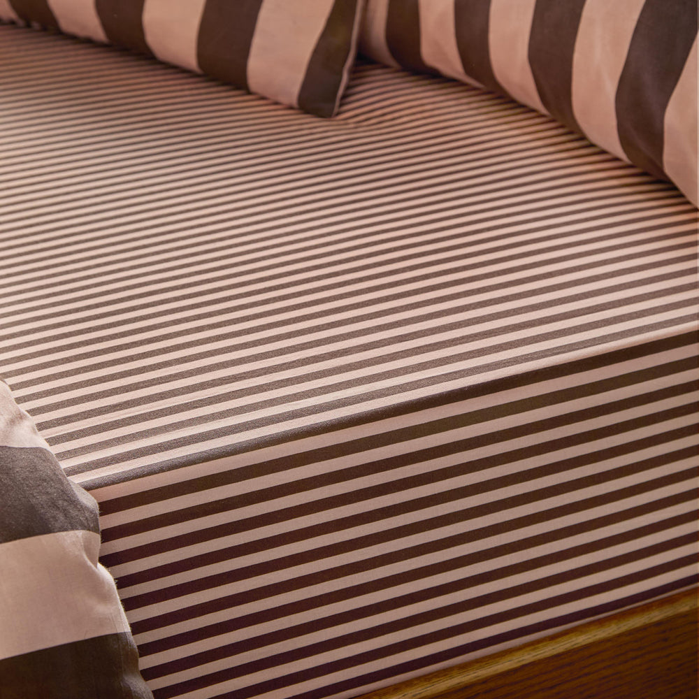 The Ultimate Stripe Super King Fitted Sheet Berry Brownie - image 2