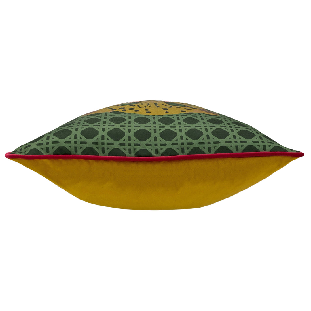UNTAMED 43X43 CUSHION CASE GREEN