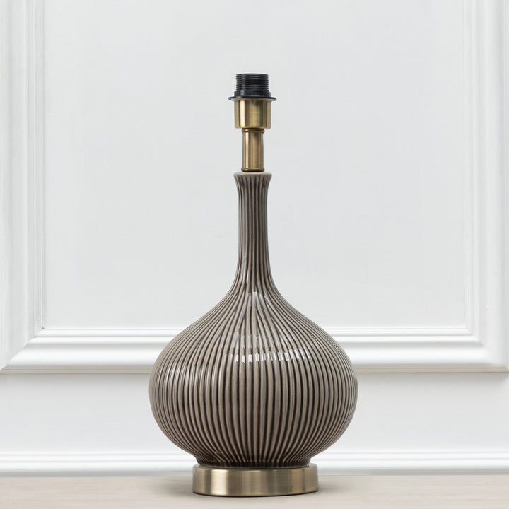 URSULA TABLE LAMPBASE SILVER