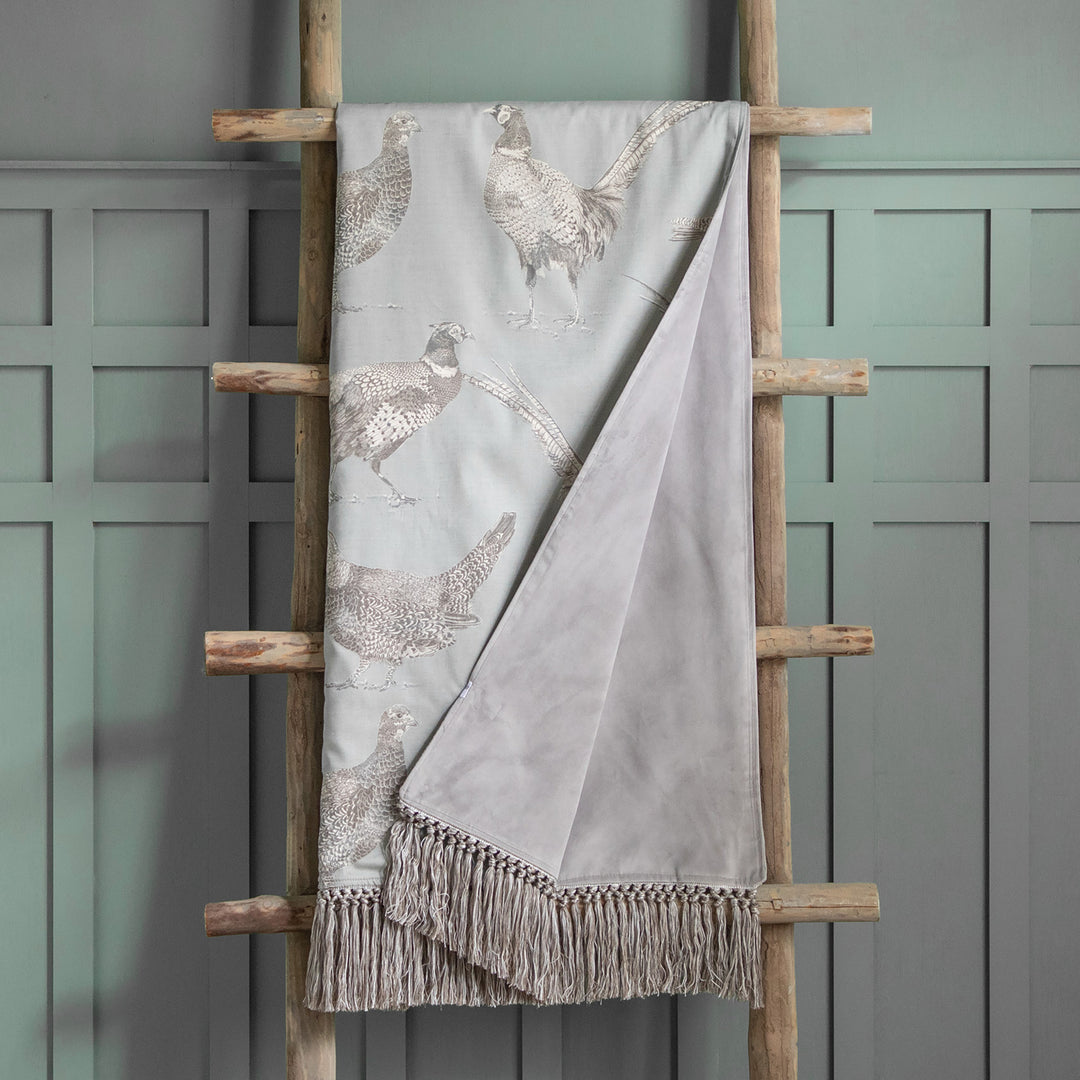 VENATU 136X200 THROW DUCK EGG
