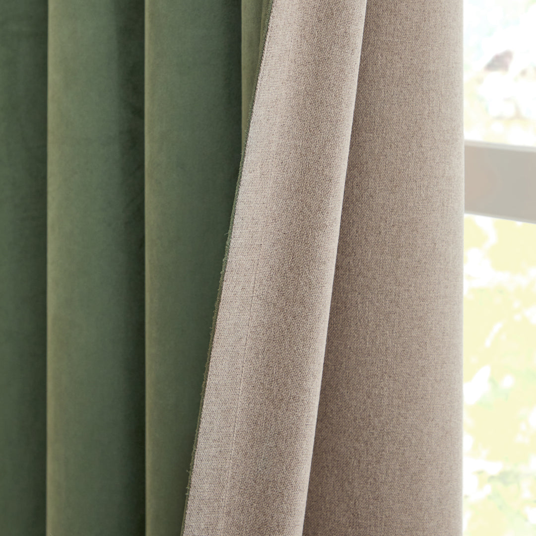 Verso 168x183 Blackout Eyelet Curtains Green - image 3