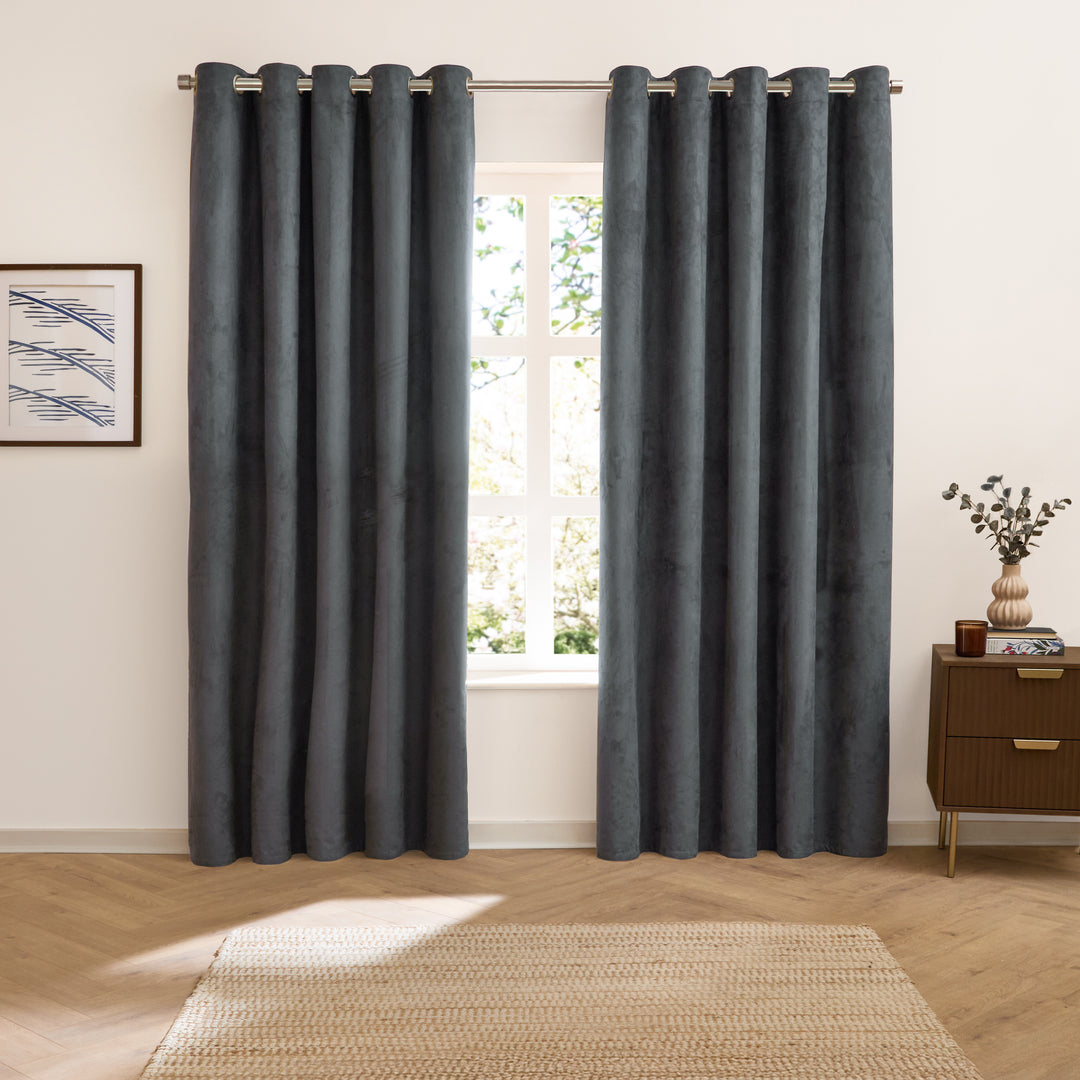 Verso 117x137 Blackout Eyelet Curtains Petrol - image 6