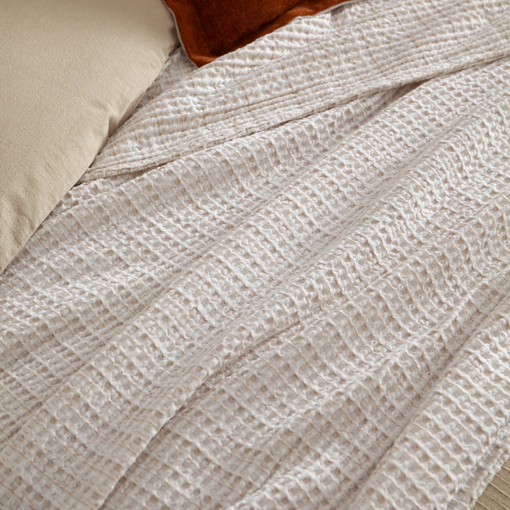 Waffle Textured 140x220 Bedspread Natural - image 4