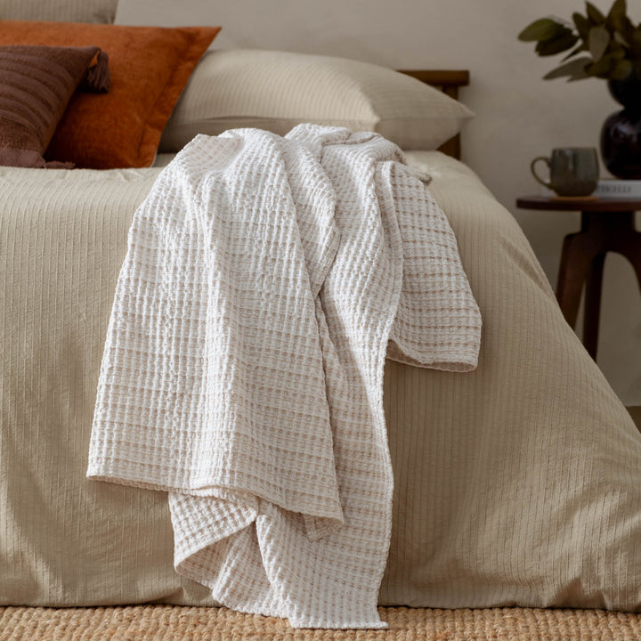 Waffle Textured 140x220 Bedspread Natural