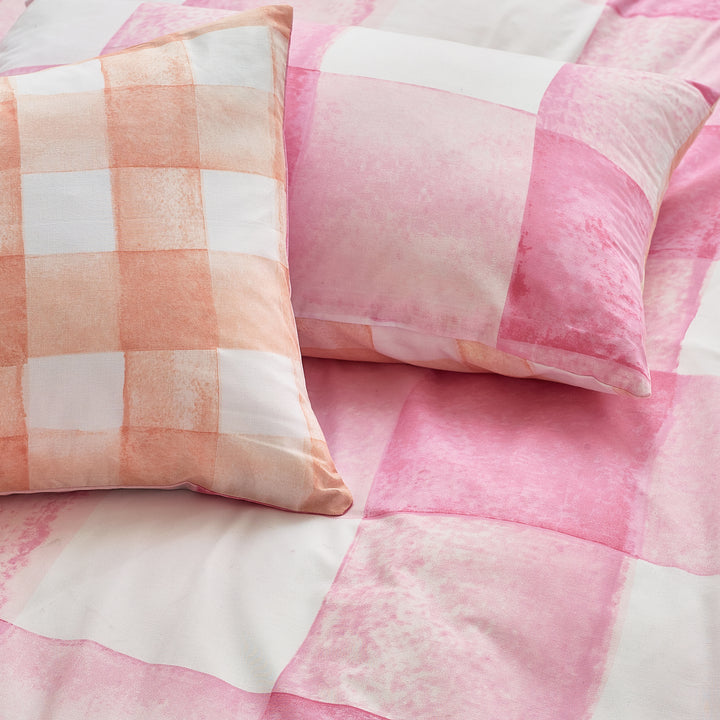 Whitstable Super King Duvet Set Prism Pink - image 3