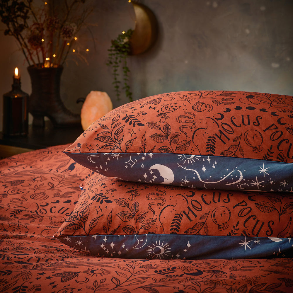 Witchy Vibes Double Duvet Set Rust - image 2
