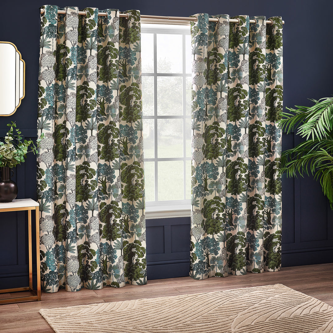WOODLANDS 117X137 EYELET CURTAINS GREEN