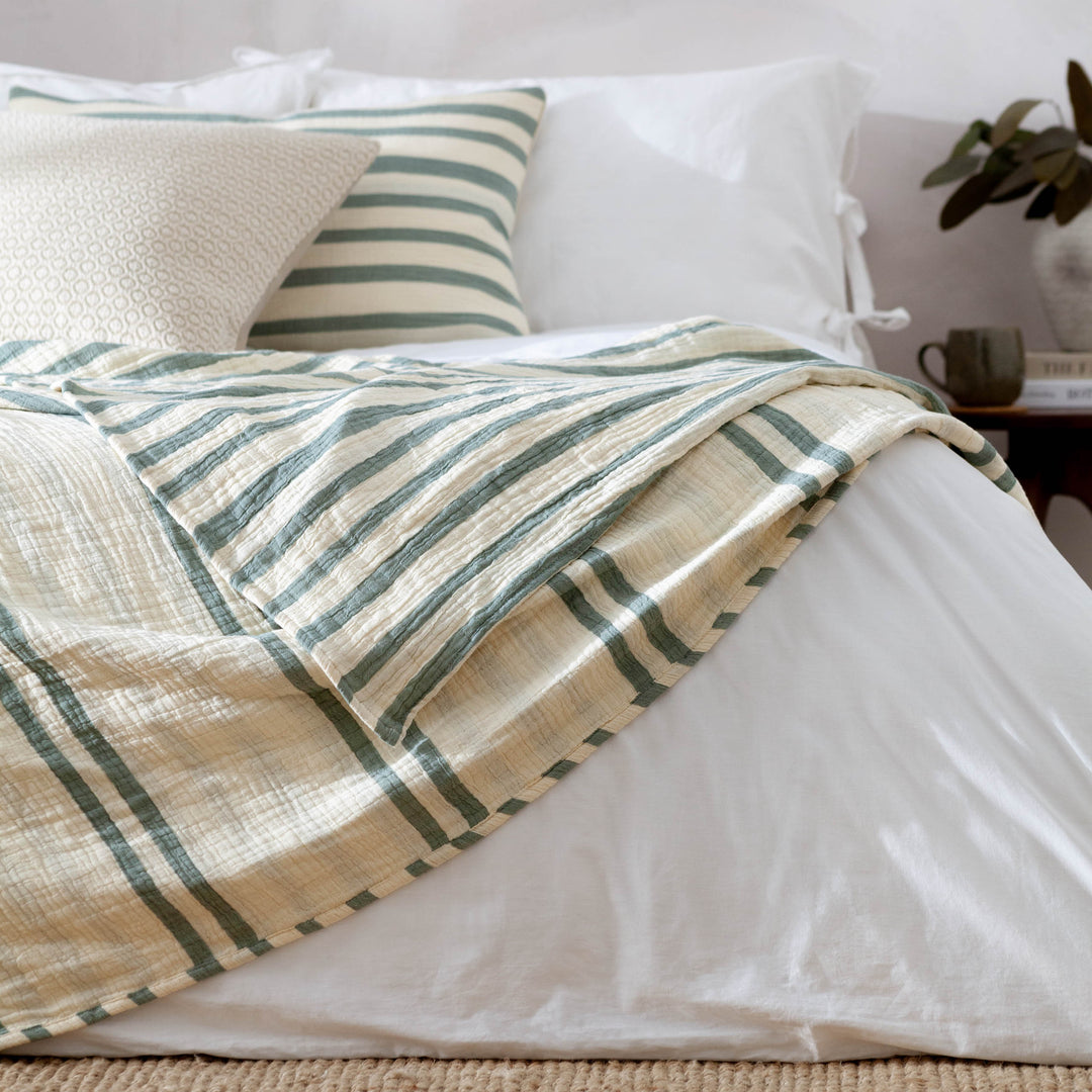 Woven Stripe 140x220 Bedspread Eucalyptus