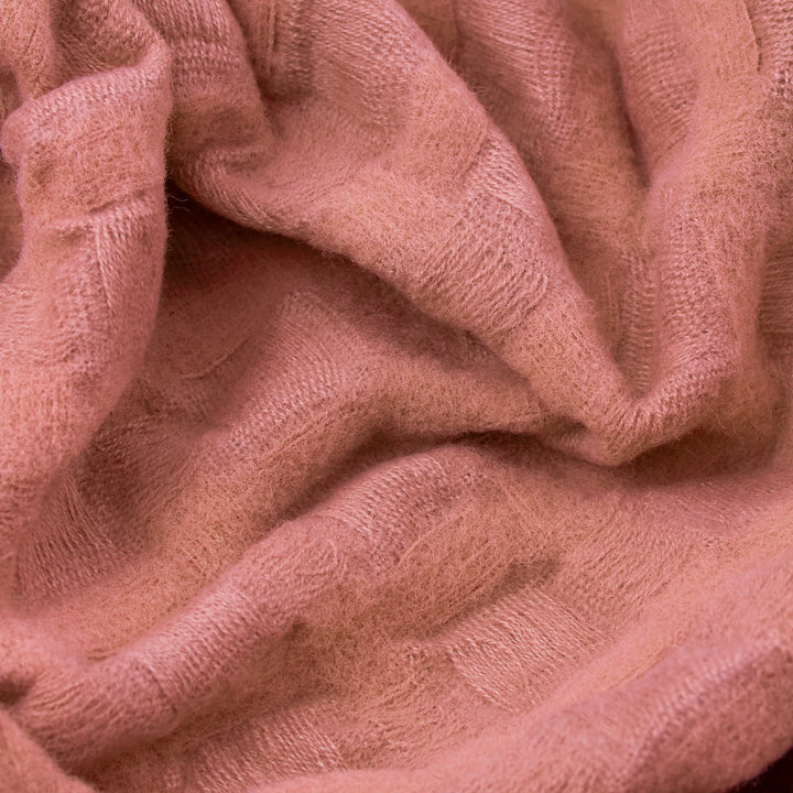 Walton Waffle 130x180 Throw Rose - image 3