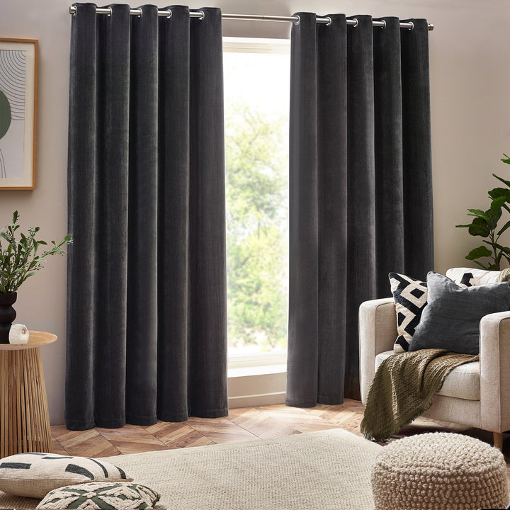 HEAVY CHENILLE EYELET CURTATAIN CHARCOAL