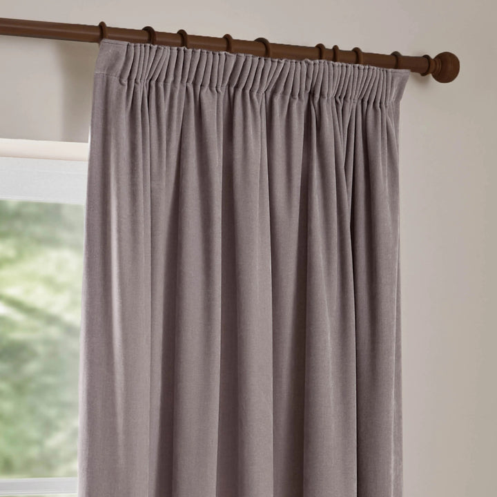 HEAVY CHENILLE PENCIL PLEAT CURTAIN MAUVE