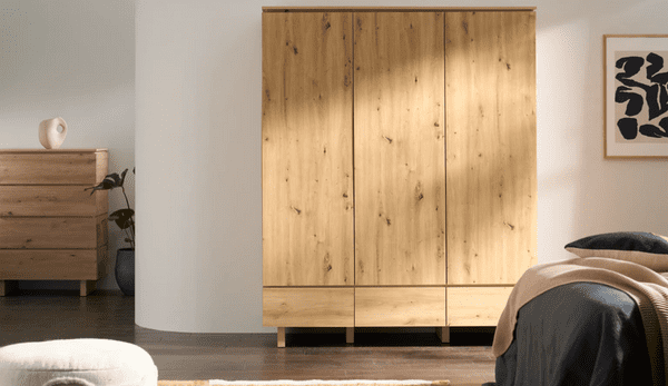Daisy Artisan Oak Effect 3 Door
